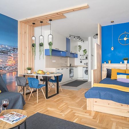 Newly Renovated!!! - Modern Apartment 10 Minutes From The Grand Boulevard Budapest Esterno foto